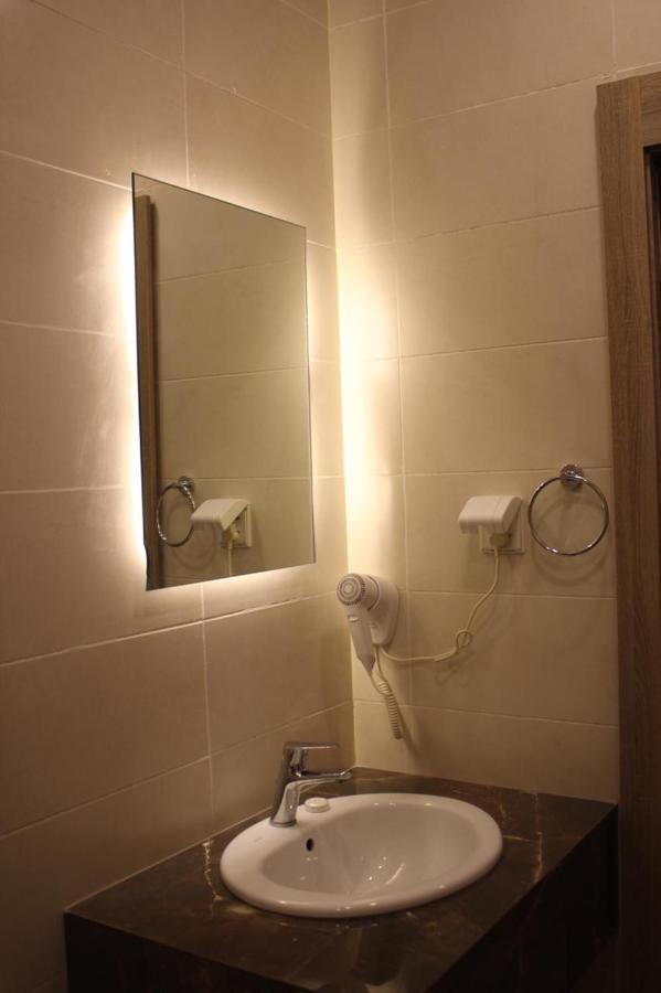 Castle Beach Hotel อคาบา ภายนอก รูปภาพ